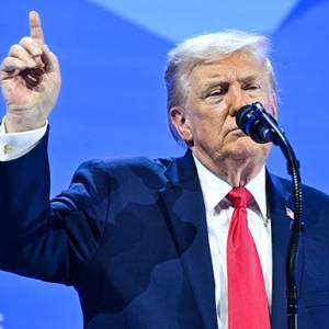 Трамп зробив заяву про завершення війни в Україні