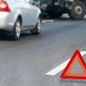 На Одещині автомобіль збив пішохода, який трохи полежав та пішов у невідомому напрямку