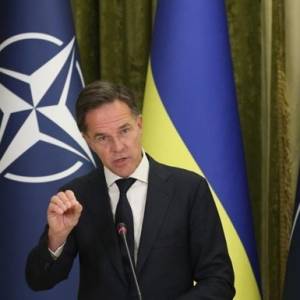 Генсек НАТО прибув у Київ і виступив у Раді