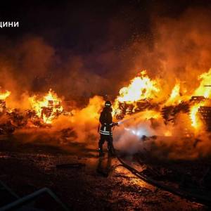 Уночі окупанти масовано атакували ударними дронами Одещину
