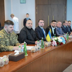 В Абу-Дабі розпочався другий день переговорів з РФ та США, – Умєров