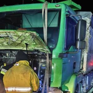 На трасі в Одеській області спалахнула вантажівка