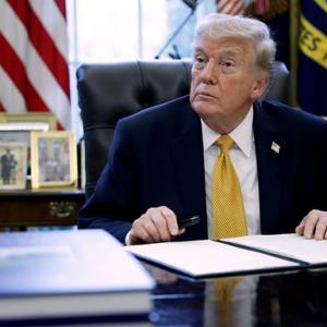 Країни Перської затоки попросили США не завершувати війну проти Ірану - ЗМІ