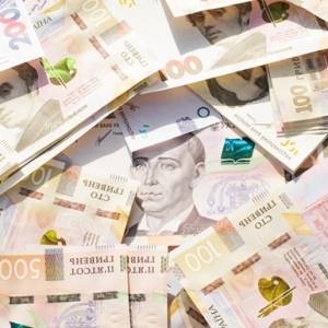 Відомо, скільки боргів накопичили українці за рік