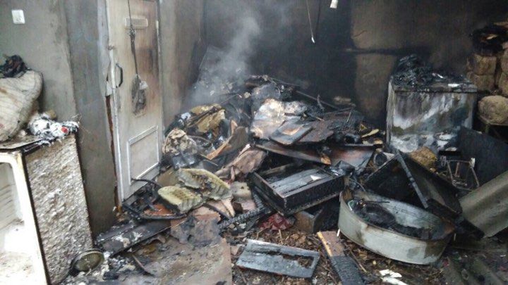 В Измаиле спасатели тушили пожар в частном доме (ФОТО) В Измаиле спасатели тушили пожар в частном доме (ФОТО)