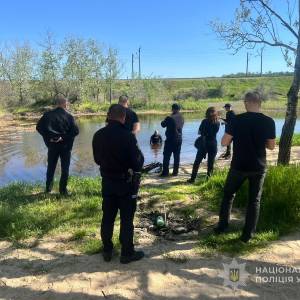 У Березівці здійснюють пошуки 15-річного хлопця, який пішов купатися і зник у водоймі
