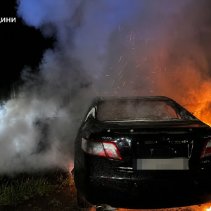 Смертельна ДТП під Одесою: вщент згоріли три автівки