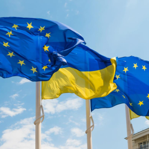 Угорщина зняла 17-місячне вето на переговори про вступ України в ЄС, – FT