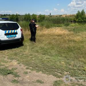 Поліція розслідує обставини смерті 17-річної дівчини в Одеському районі