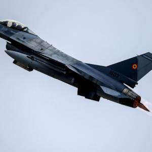 Невдала ППО: румунський винищувач збив російський дрон лише через півтори години після порушення кордону