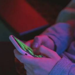 Ледь не померли через відео для TikTok: підлітки в Ізмаїлі збиралися вчинити подвійний суїцид