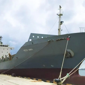 Морські дрони потопили контейнеровоз "Росатома" у Чорному морі: Зеленський показав відео