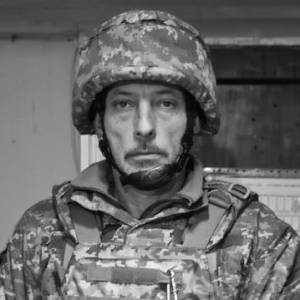 Ізмаїл – у жалобі: громада міста прощається з Захисником України - старшим сержантом Олександром Літостанським