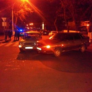 Измаил: на проспекте Суворова дорогу не поделили два "ВАЗа" (ФОТО)