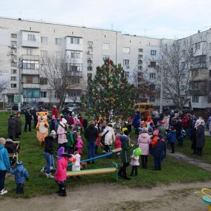 В Крепости детвора веселилась на празднике и принимала поздравления от Святого Николая (ФОТО)