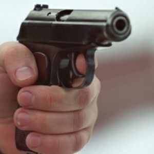 Под Харьковом обстреляли полицейский автомобиль