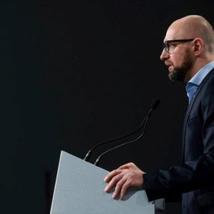 В аэропорту Женевы задержали Яценюка