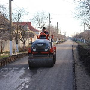 Новогодним подарком для жителей села Утконосовка  стала отремонтированная улица