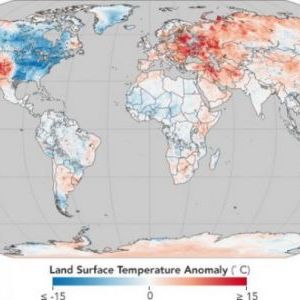NASA опубликовало карту температурных аномалий: Украина попала в зону неестественно теплой зимы