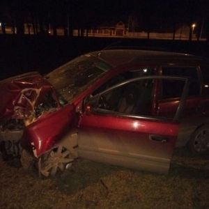 В Измаиле ночью на проспекте Суворова  Mitsubishi влетел в опору ЛЭП (ФОТО)