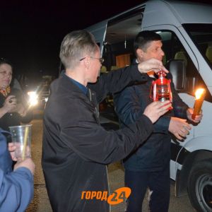 В Измаил из Иерусалима привезли Благодатный огонь (фото, видео)