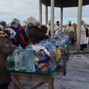 В Измаиле отмечают Крещение Господне. Священнослужители освящают воду (ФОТО)