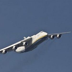 Самолет Киев-Херсон совершил аварийную посадку в аэропорту Одессы