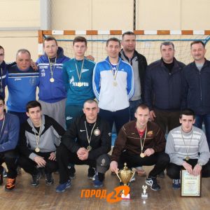 Чемпионат города по футзалу: «Таможенник» вернул статус лидера