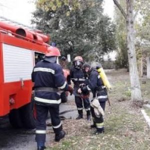 В Измаиле спасатели тушили пожар на складе Арт-отеля