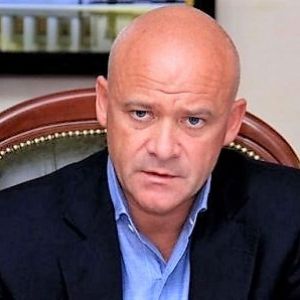 Мэр Одессы вернулся в Украину и сразу был задержан