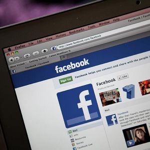 Сбой в работе Facebook и Instagram сегодня зафиксирован во многих странах мира