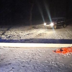 В Измаиле на Аэродромном шоссе водитель снес опору ЛЭП и скрылся (ФОТО)