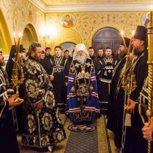 Одесские православные храмы собирают еду для бедных