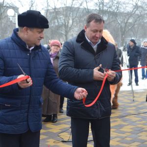 В Измаиле на проспекте Мира открылся новый рынок "Торговый Дворик" (ФОТО)