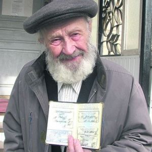 94-летний житель Одесской области стал самым старым молодоженом года
