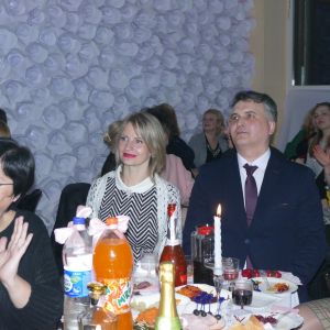 Преподавательский состав Измаильского госуниверситета принимал поздравления: музыка, розыгрыши, светящиеся пузыри и "Тесла-шоу"