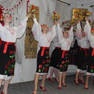 В Измаиле встречали весну - чуть с опозданием, но широко и весело (ФОТО)