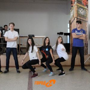 «Only Love is spoken here»: в Измаильской спецшколе №16 пели о любви (ФОТО)