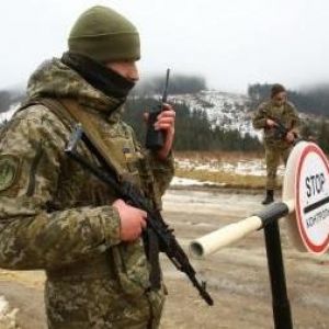 Донецкая область: пограничник подорвался на гранате