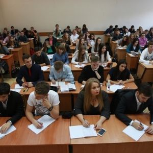 Львов будет платить школьникам по 20 тысяч за рекордные балы на ВНО