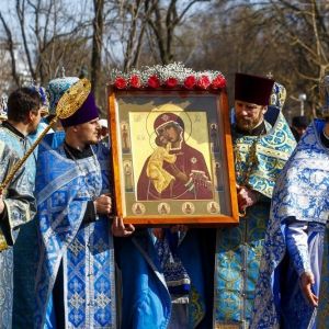 В Измаил прибыл митрополит Агафангел. 27 марта, в день празднования Феодоровской иконы Божией Матери он возглавит ежегодный Крестный ход