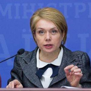 Свободные места в школах будут распределять через лотерею – Минобразования