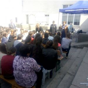 Измаильские правоохранители организовали для выпускников школ района профориентационный мастер-класс