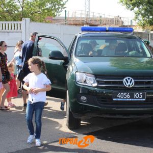 В Измаиле в рамках фестиваля "Дунайская весна" прошла выставка военной техники и вооружения (ФОТО)