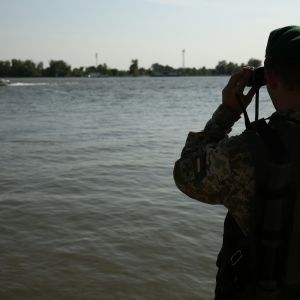По информации пограничников Измаильского отряда коллеги из Румынии задержали нарушителей госграницы