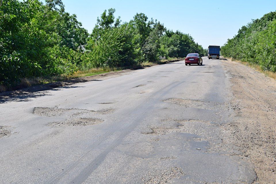 Одесская область отремонтирует 30-километровый участок трассы Одесса-Рени за полмиллиарда гривен Одесская область отремонтирует 30-километровый участок трассы Одесса-Рени за полмиллиарда гривен