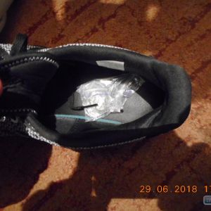 Одесские правоохранители задержали на границе гражданина, провозившего марихуану в кроссовках
