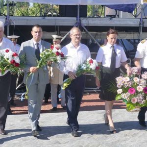 Пока жива память: в Измаиле почтили память моряков военного и торгового флота