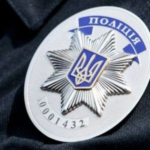 В Измаиле патрульные полицейские изъяли у двух прохожих наркотики