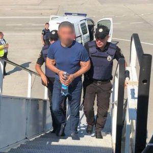 "Выполнял указания криминальных авторитетов на Одессщине": полиция выдворила из Украины азербайджанца, возглавлявшего наркотрафик в области